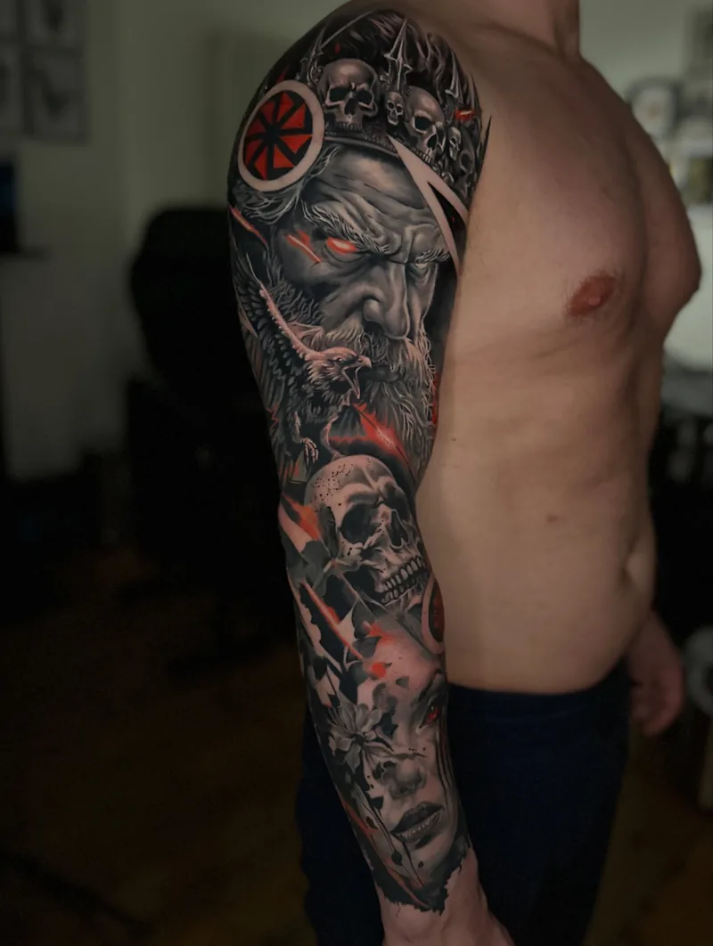 the crowned skull at the shoulder, black and grey realism tattoo by Lucas Zatti, Temple Bar Dublin